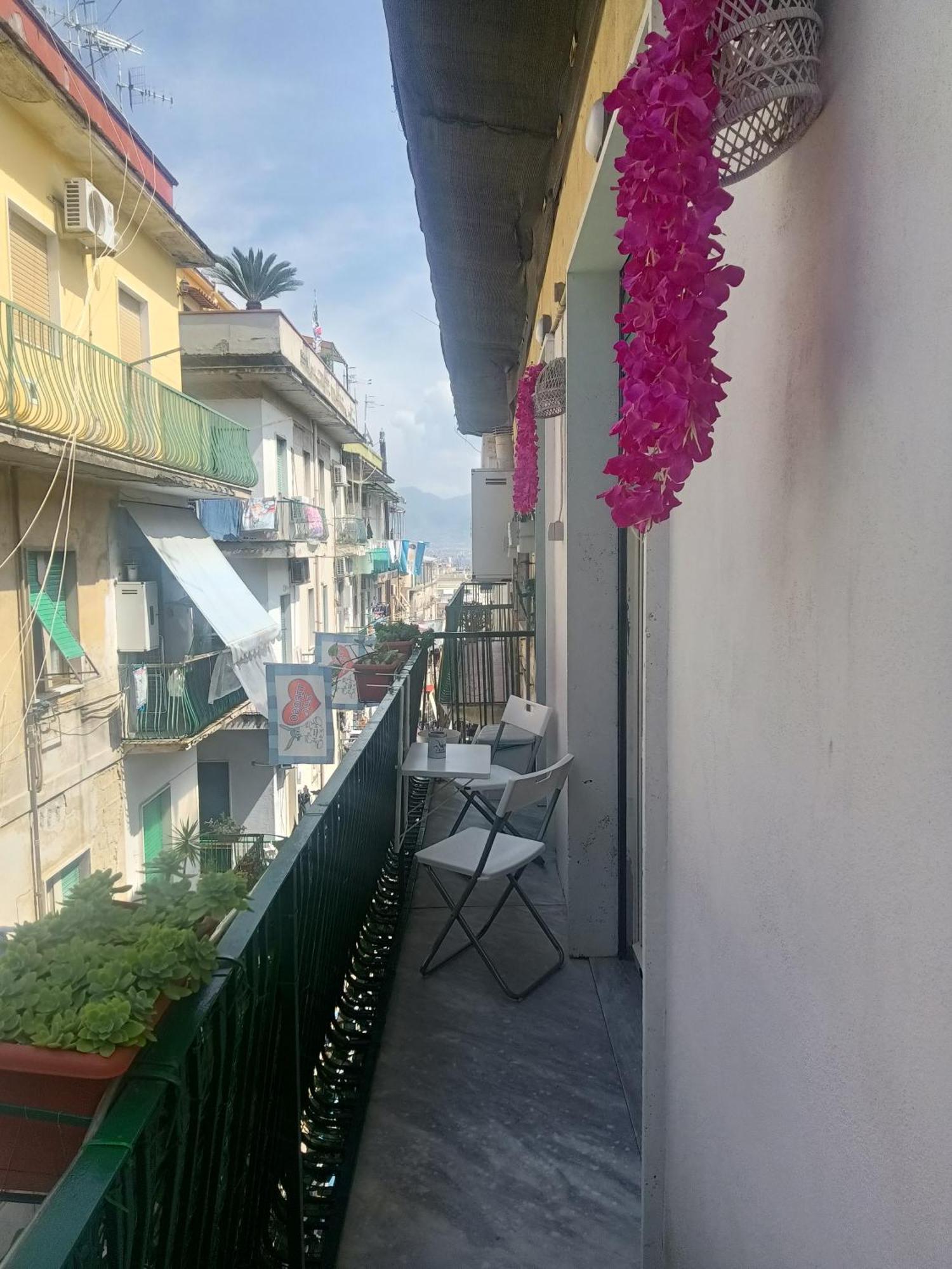 Il Dubbio Ai Quartieri Spagnoli Νάπολη Εξωτερικό φωτογραφία